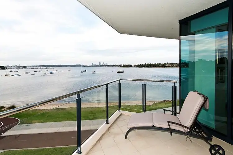 N309/70 Canning Beach Road, Applecross WA 6153