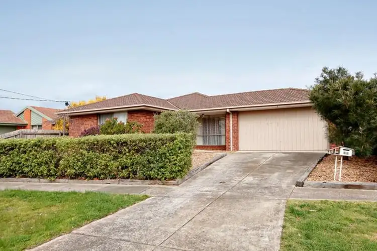 52 Maple Crescent, Hoppers Crossing VIC 3029