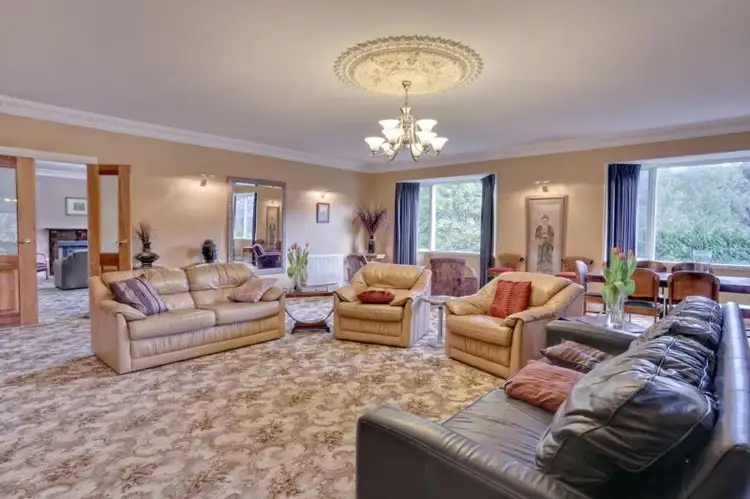 17 Georges Road, The Patch VIC 3792