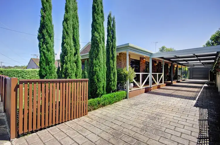 8 Caldermeade Road, Corio VIC 3214