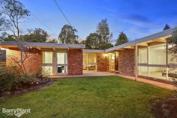 24 The Pass, Croydon VIC 3136
