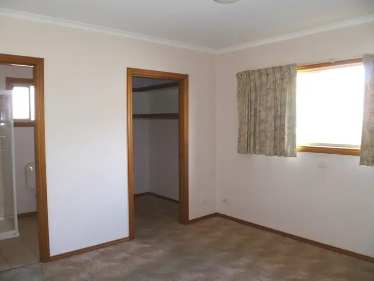 Fifth view of Homely house listing, 127 Wilson Street, Horsham VIC 3400