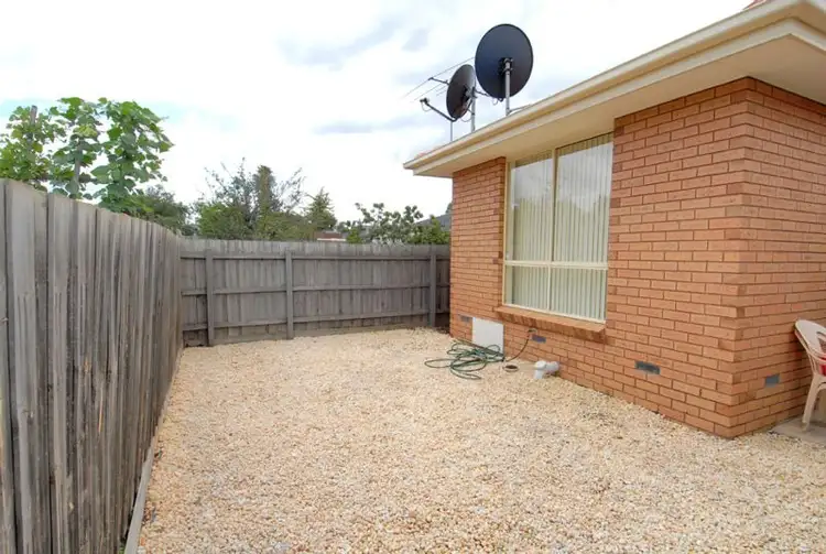 Fifth view of Homely unit listing, 2/29 Moffat Street, St Albans VIC 3021