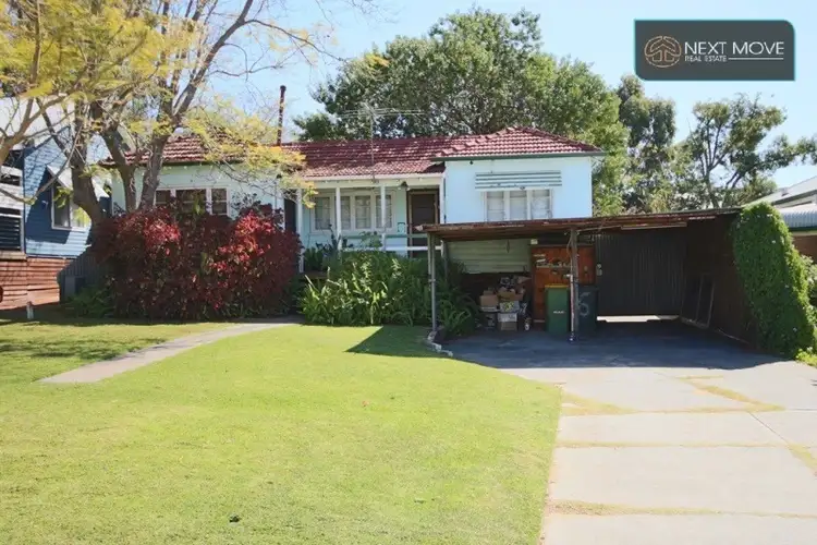 6 Malone St, Willagee WA 6156