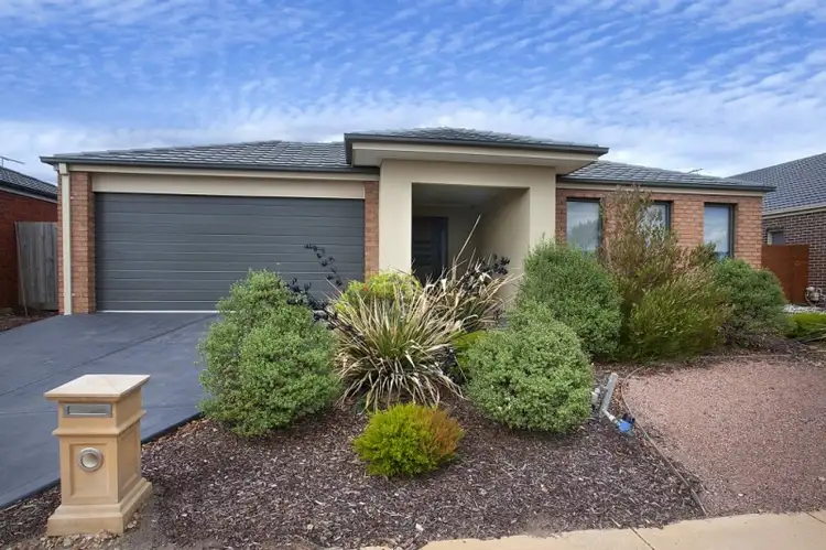 Second view of Homely house listing, 21 Moorhen Boulevard, Williams Landing VIC 3027