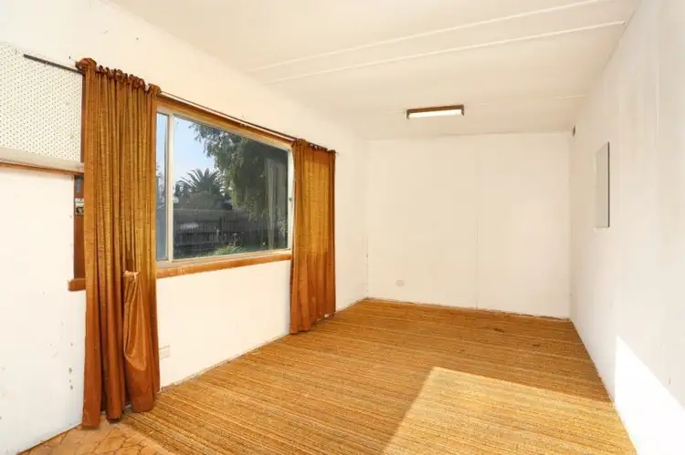 Fifth view of Homely house listing, 14 Hales Crescent, Jacana VIC 3047