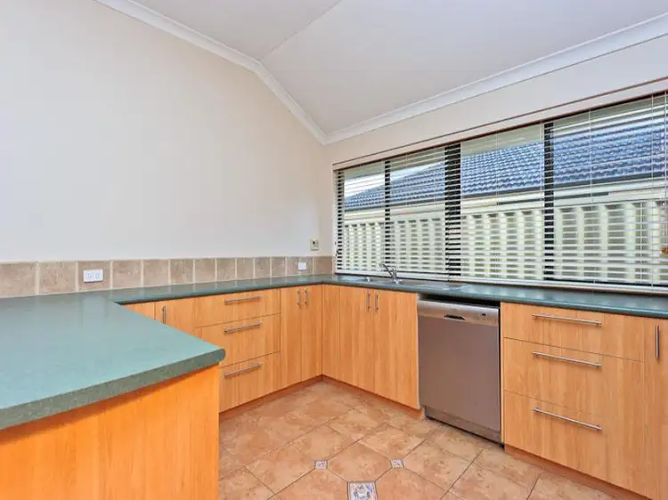 Fifth view of Homely house listing, 6 Florrie Court, Cloverdale WA 6105