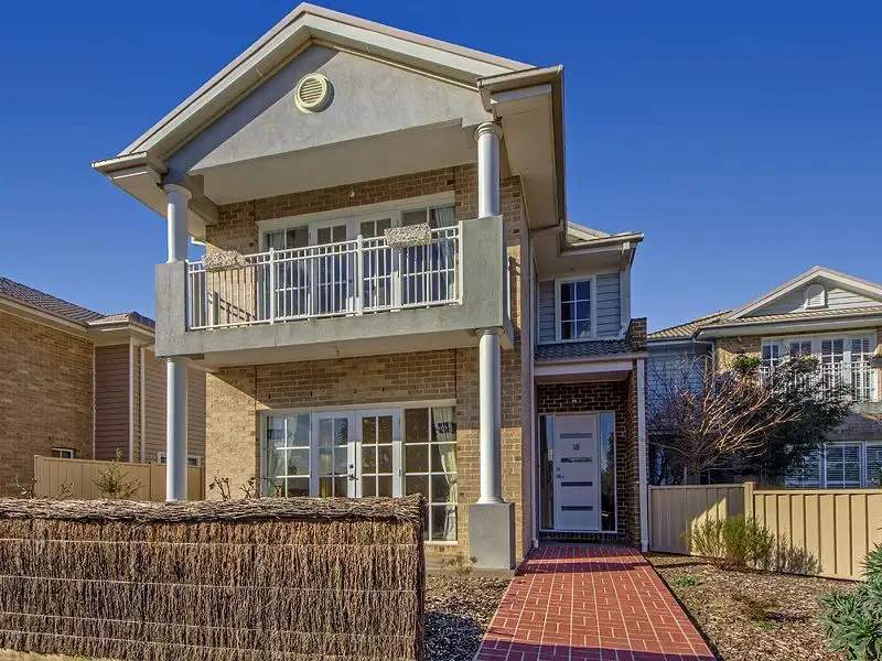 Main view of Homely house listing, 16/7 Toolondo Close, Caroline Springs VIC 3023