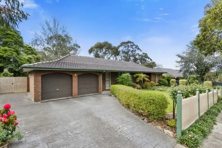 7 Danielle Court, Vermont South VIC 3133