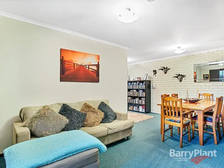 Fifth view of Homely unit listing, 2/2 Yalonga Avenue, Werribee VIC 3030