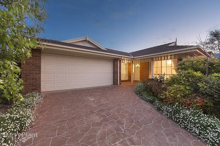 29 Marlesford Crescent, Berwick VIC 3806