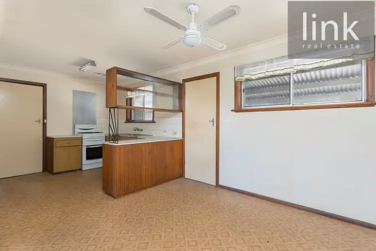 Sixth view of Homely house listing, 1099 Yarramba Crescent, North Albury NSW 2640