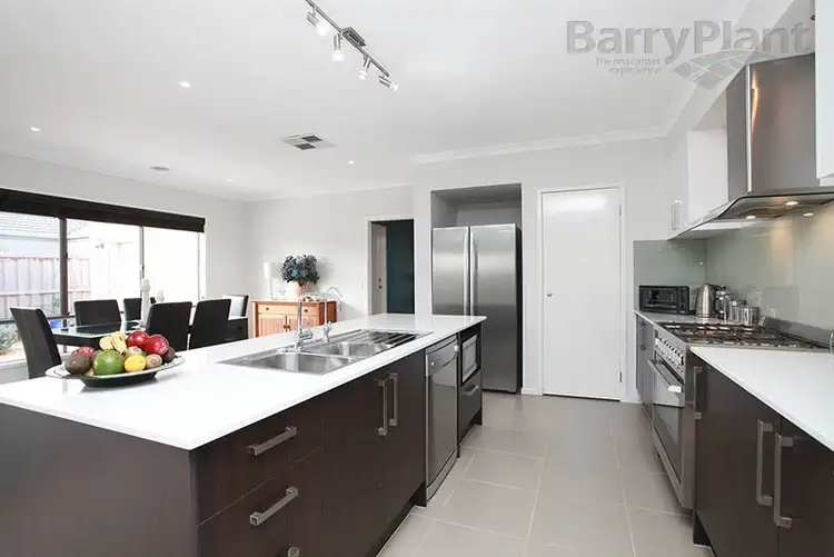 Seventh view of Homely house listing, 17 Bunya Drive, Brookfield VIC 3338