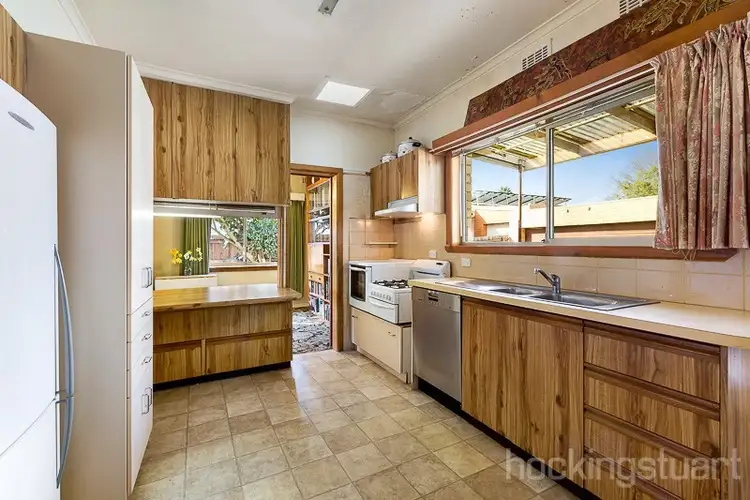Fourth view of Homely house listing, 10 Connie Street, Bentleigh East VIC 3165