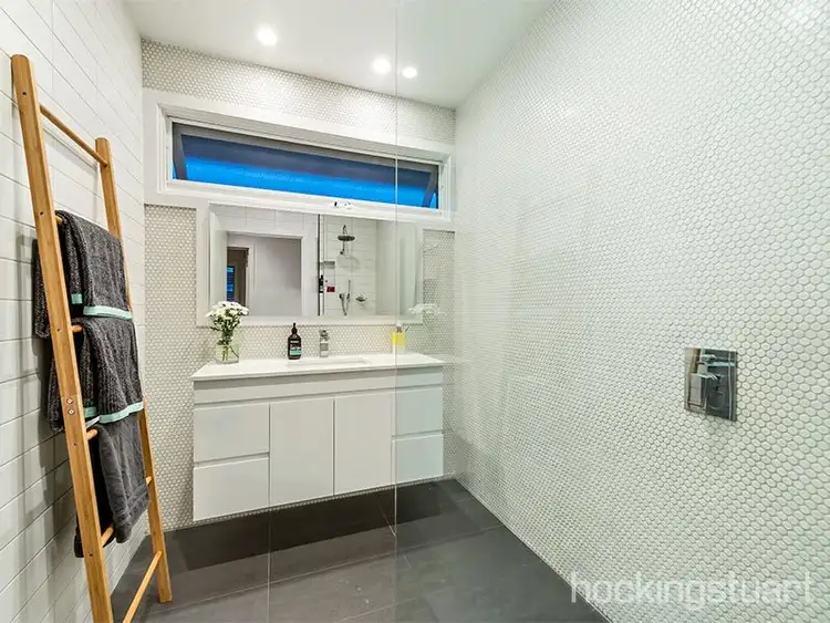 Sixth view of Homely unit listing, 3/35 Parkers Road, Parkdale VIC 3195