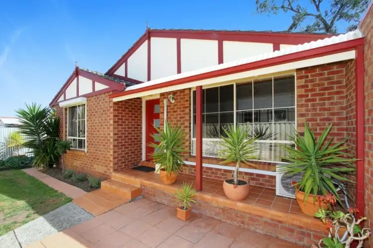 2/11 Pine Street, Thomastown VIC 3074