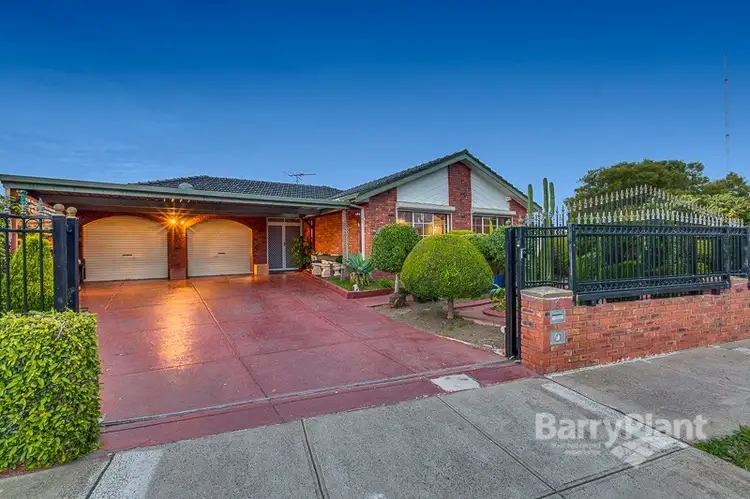 8 Masefield Court, Delahey VIC 3037