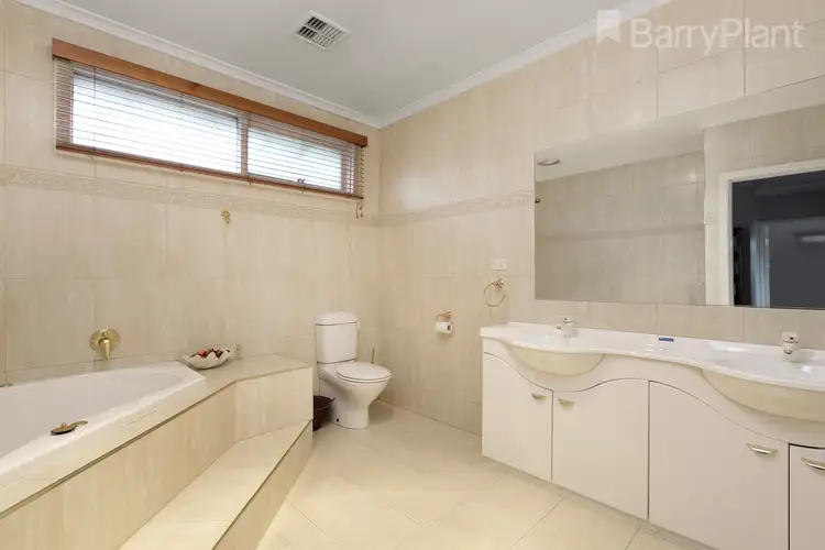 Fifth view of Homely house listing, 805 Warrigal Road, Oakleigh VIC 3166