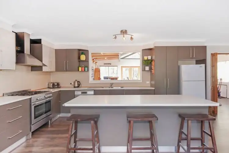 Sixth view of Homely house listing, 2 Cedar Court, Kinglake West VIC 3757