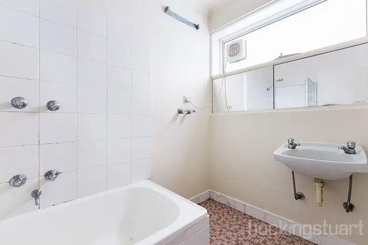 Fifth view of Homely apartment listing, 4/68 Edgar Street North, Glen Iris VIC 3146