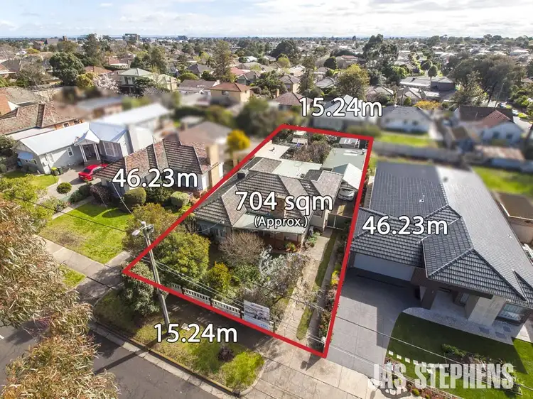 24 Matthews Street, Sunshine VIC 3020