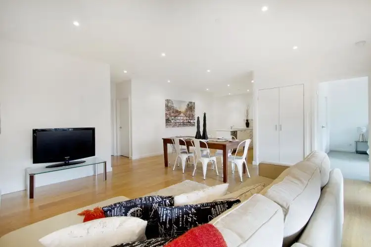 Fifth view of Homely apartment listing, 7/32 Pine Hill Drive, Frankston VIC 3199