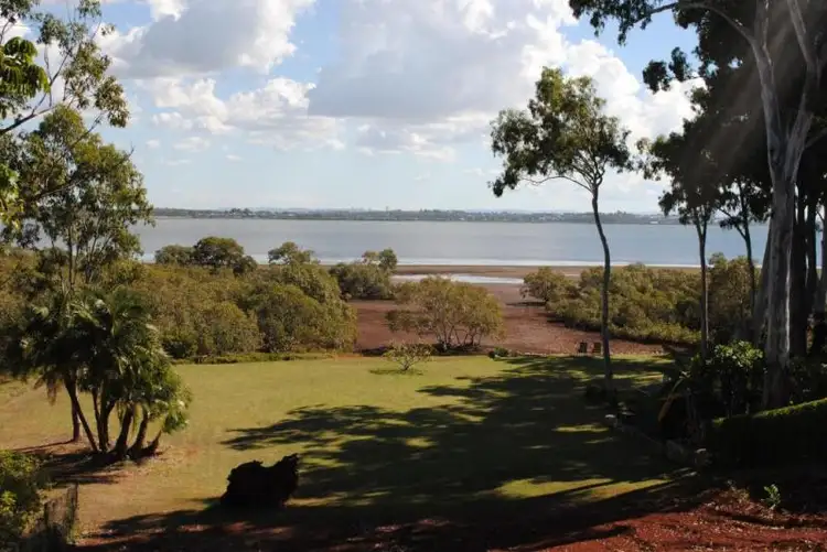 216 Main Road, Wellington Point QLD 4160
