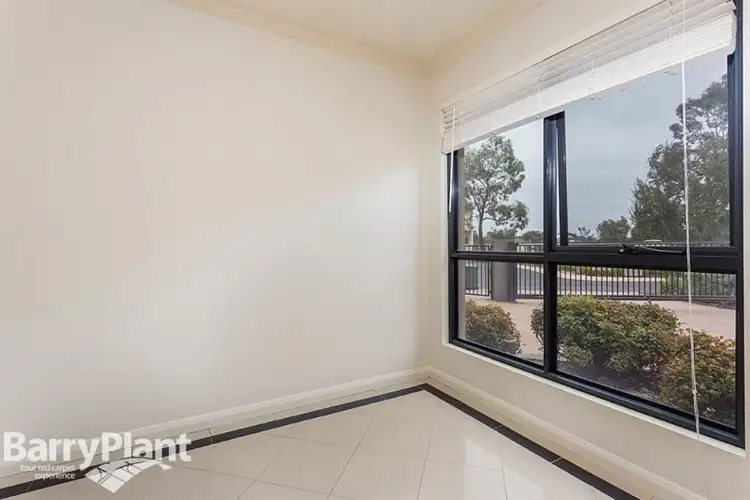 Sixth view of Homely house listing, 2/2 Sandlewood Lane, Sanctuary Lakes VIC 3030