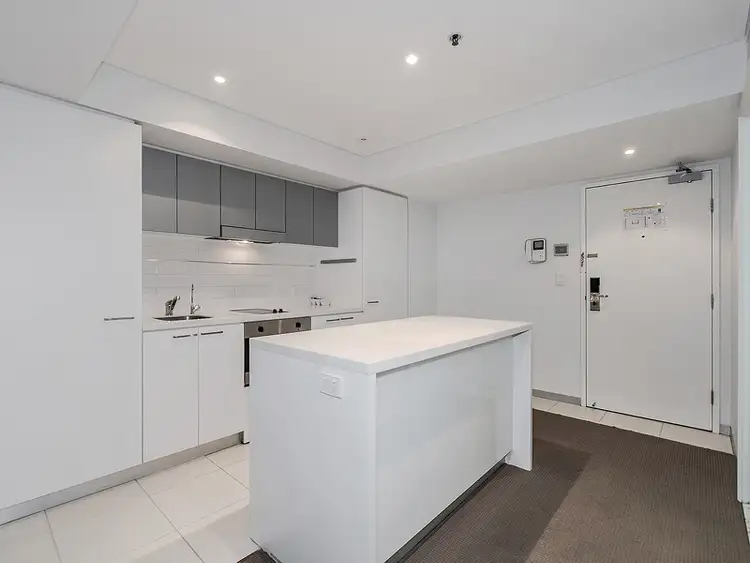 Fifth view of Homely apartment listing, 901/102 - 105 North Terrace, Adelaide SA 5000