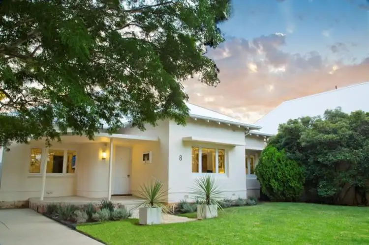 8 Hammond Road, Claremont WA 6010