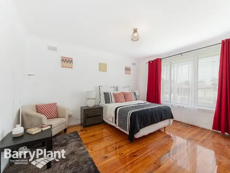 Seventh view of Homely house listing, 8 Corunna Avenue, St Albans VIC 3021