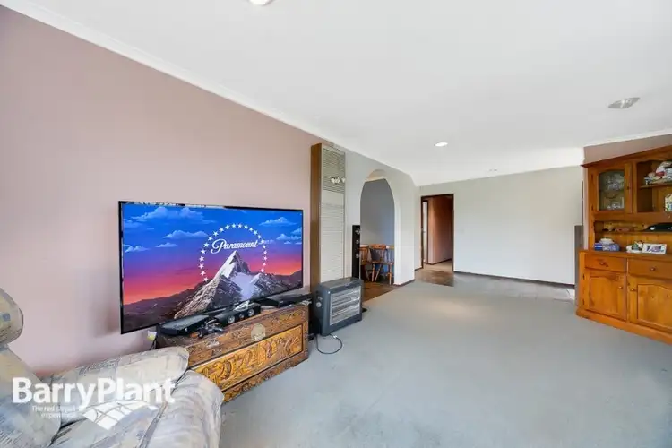 Second view of Homely house listing, 5 Jamie Close, Cranbourne VIC 3977