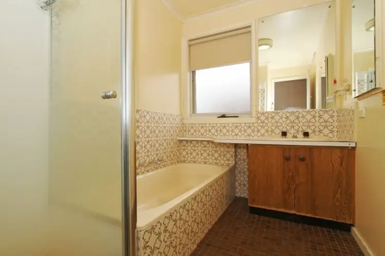 Sixth view of Homely house listing, 34 Narina Way, Epping VIC 3076