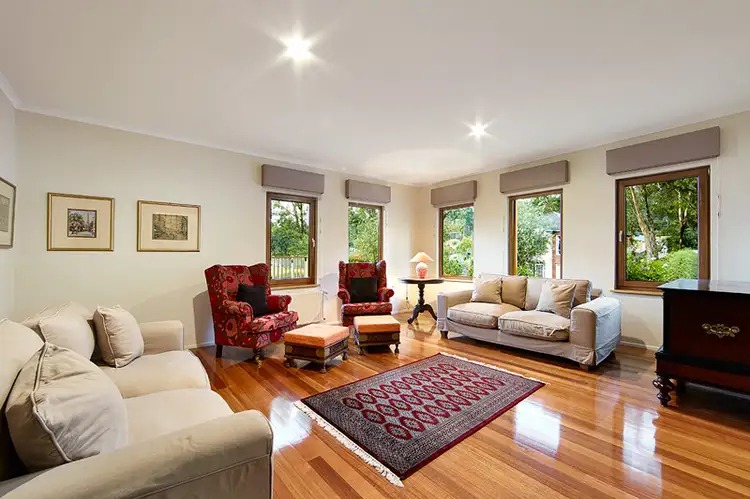 Second view of Homely house listing, 1 Ilinga Court, Eltham VIC 3095