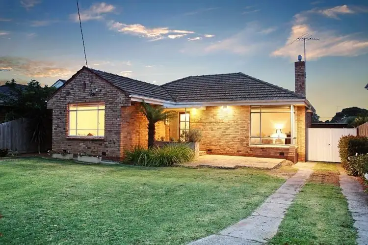 17 Huntley Road, Bentleigh VIC 3204