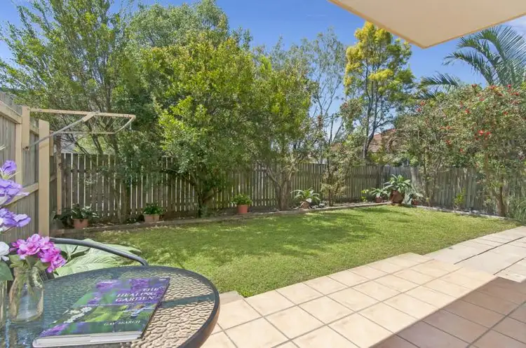 2/463 Rode Road, Chermside QLD 4032