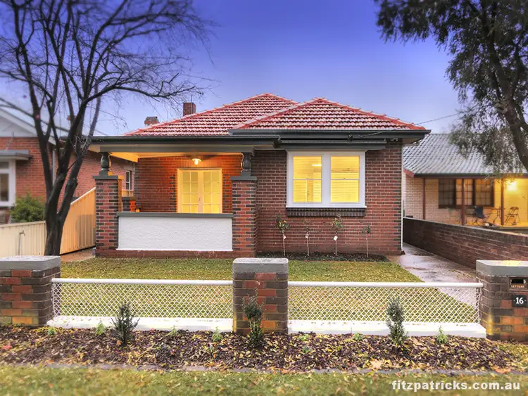 16 Fox Street, Wagga Wagga NSW 2650