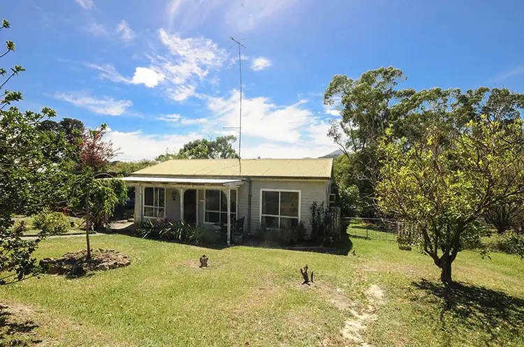 5 Clifford Grove, Healesville VIC 3777