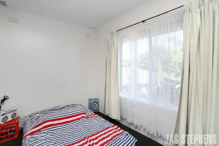 Fourth view of Homely apartment listing, 2/17 Greene Street, South Kingsville VIC 3015