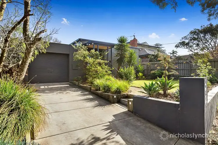 19 Johns Road, Mornington VIC 3931