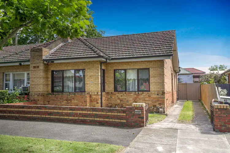 44 Canterbury Street, Flemington VIC 3031