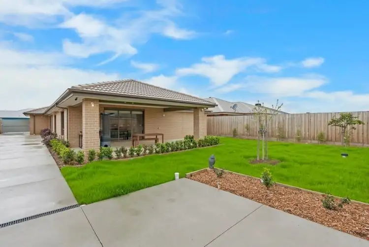 Fourth view of Homely house listing, 31 Fitzroy Way, Whittlesea VIC 3757