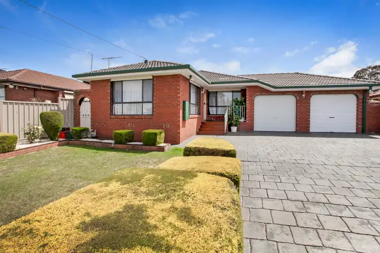 Second view of Homely house listing, 10 Paramount Court, Tullamarine VIC 3043