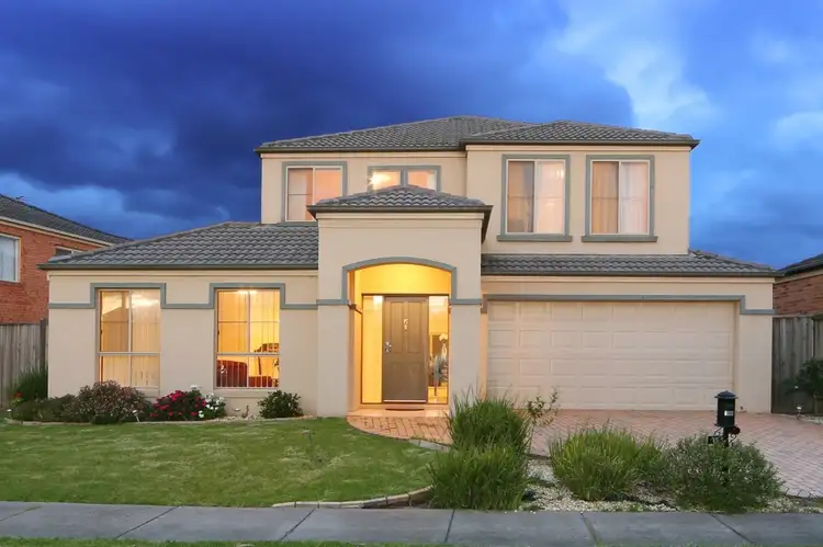 15 Jubilee Drive, Rowville VIC 3178
