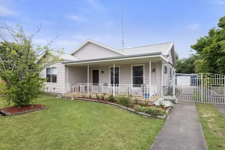83 Hart Street, Colac VIC 3250