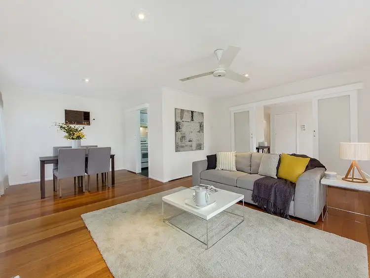 17 Salmond Street, Deer Park VIC 3023