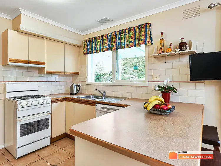 Second view of Homely house listing, 10 Mariemont Avenue, Wantirna VIC 3152