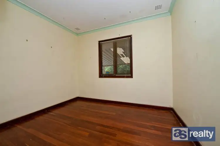 Seventh view of Homely house listing, 44 Mckenzie Way, Embleton WA 6062