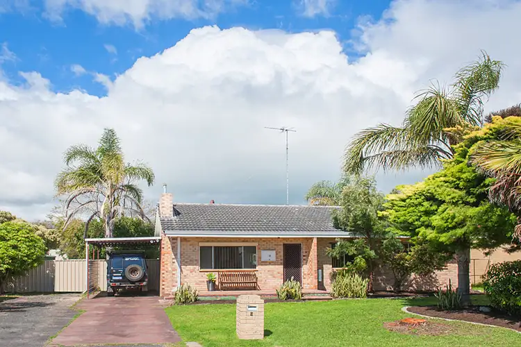 94 Fairbairn Road, Busselton WA 6280