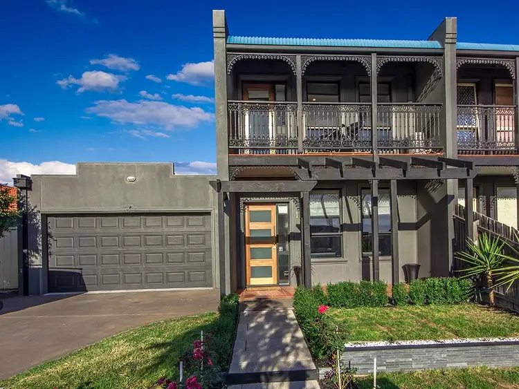 15 Albertine Crescent, Sydenham VIC 3037